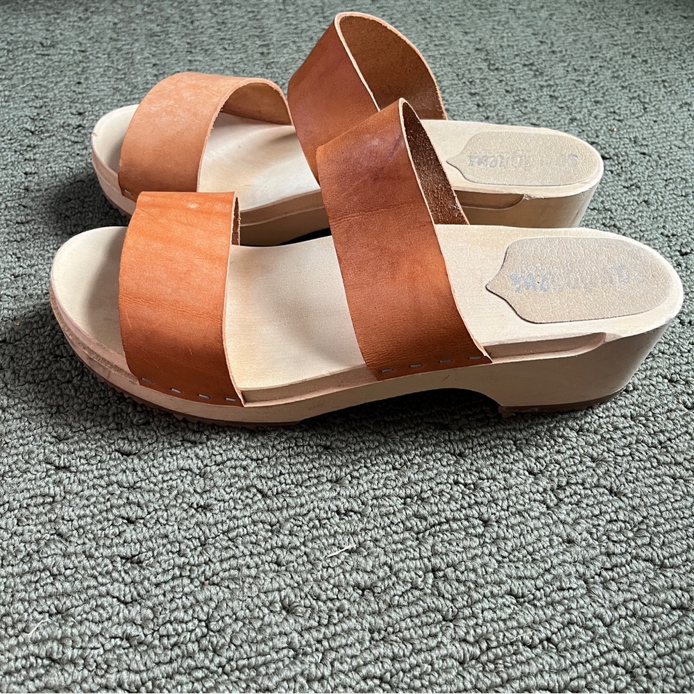 Sandgrens | Stockholm Low Clogs: Two-Strap Wooden Slides | Ecru | EU 41 =10.5 US - Picture 5 of 12